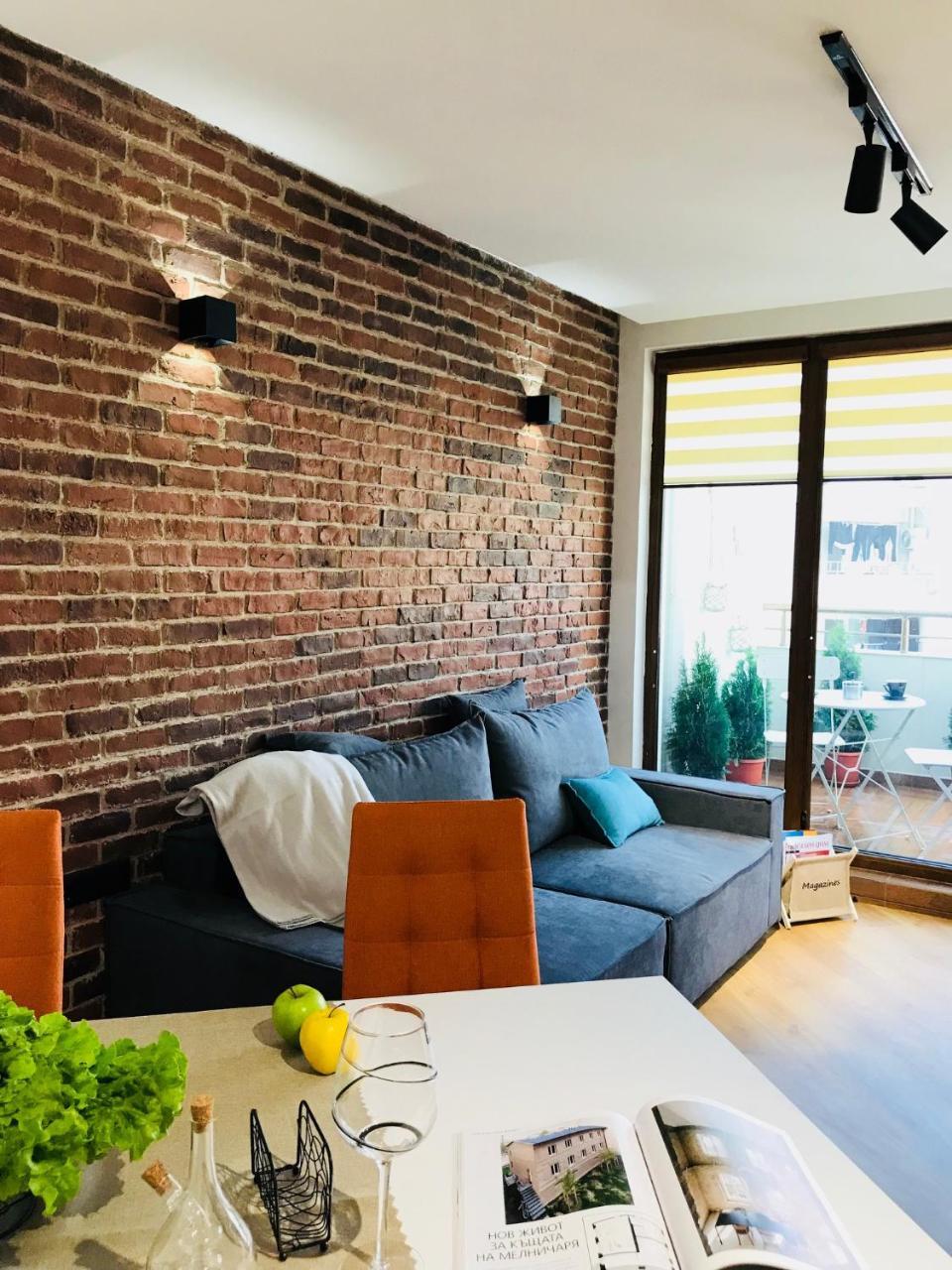 Bright, Comfortable And Cozy Apartment Burgas Esterno foto