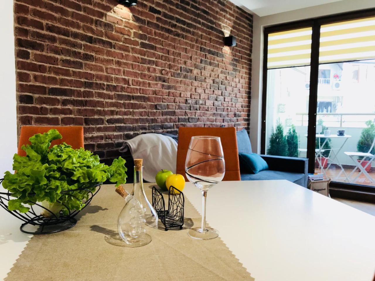 Bright, Comfortable And Cozy Apartment Burgas Esterno foto