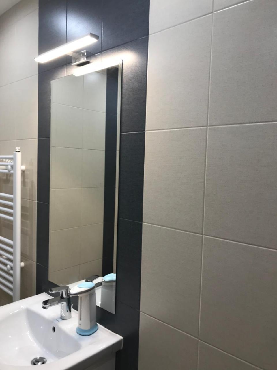 Bright, Comfortable And Cozy Apartment Burgas Esterno foto