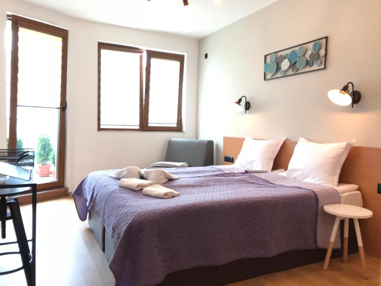 Bright, Comfortable And Cozy Apartment Burgas Esterno foto